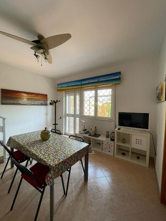Villa Mare A 200 Metri Dal Mare San Pietro in Bevagna Exterior foto
